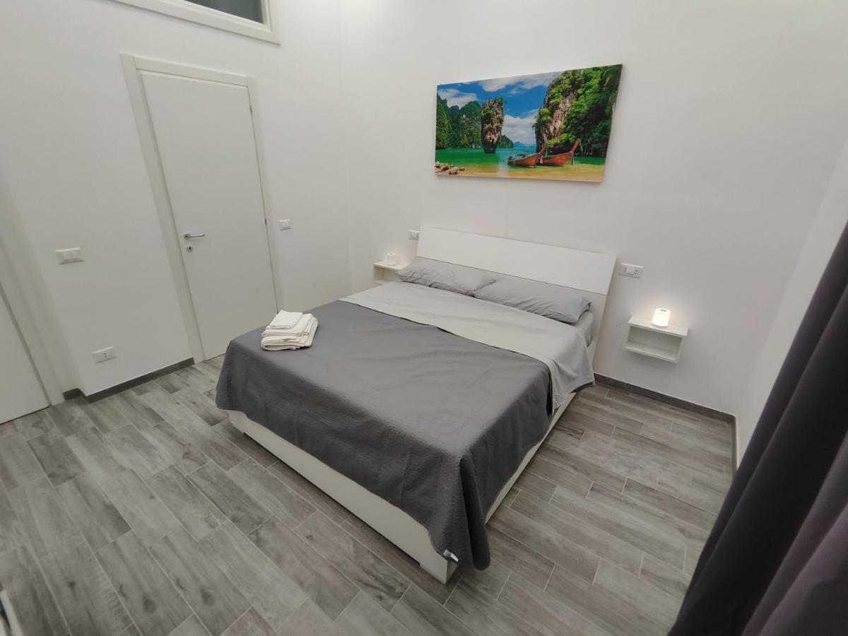 B&B Il Regno Delle Due Sicilie Naples Exterior photo